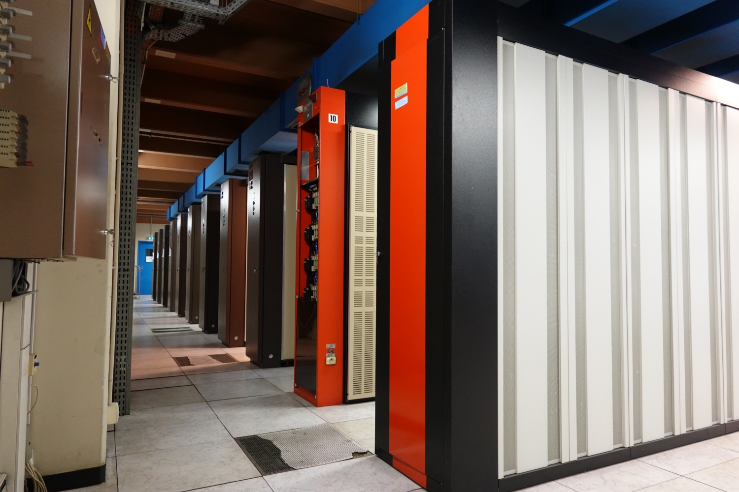 2022.01.26Alesia3ET1MT25Ref143718-06