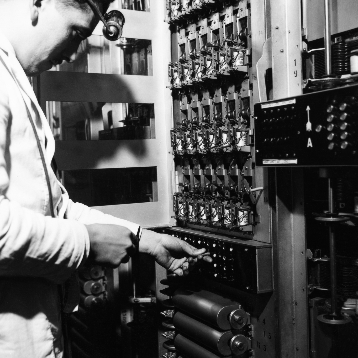 1956.02NodalDaboutArriveeRotary7A1Num3330.138